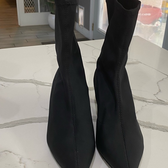 Lemon Drop Boots woman black ankle boots size 7 - Picture 3 of 5